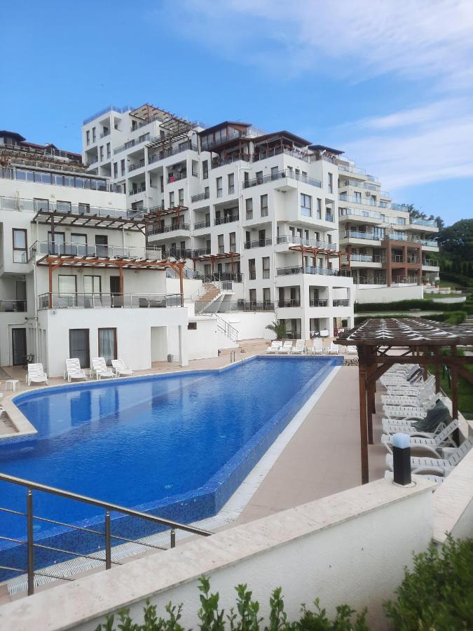 Byala Vista Cliff Apartments Eksteriør bilde